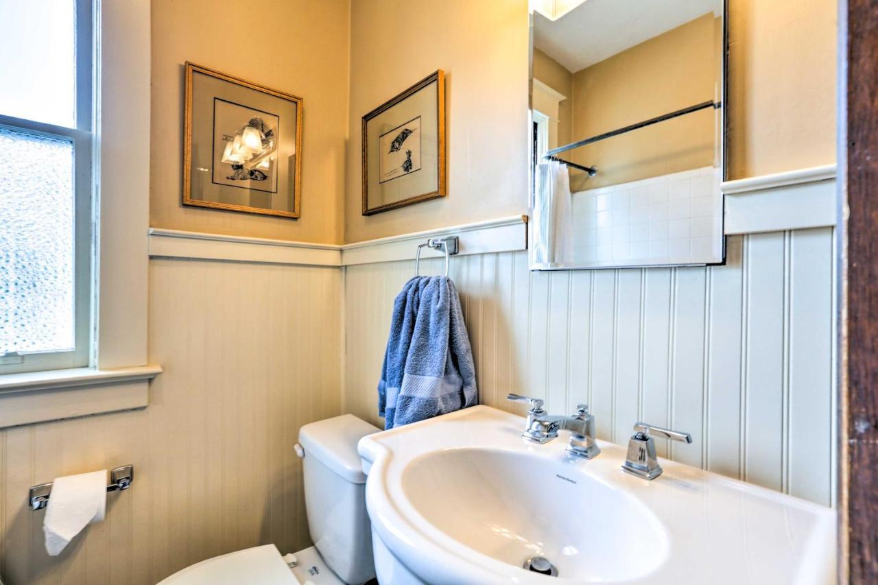 Lovely Apt, 1 Block To Downtown Danville Buitenkant foto